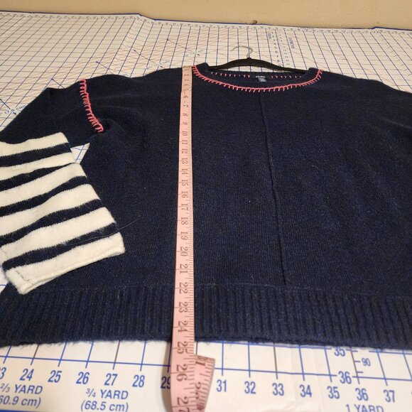 Hatley Navy and Pink Crew Neck Sweater - Picture 3 of 12